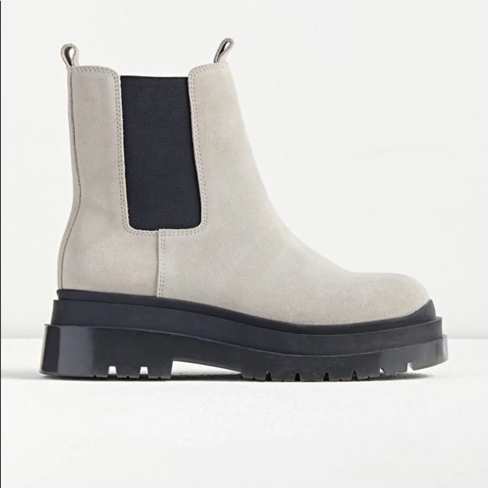 Urban Outfitters Mason Boot Gray Suede 10,11,12 - Picture 1 of 6